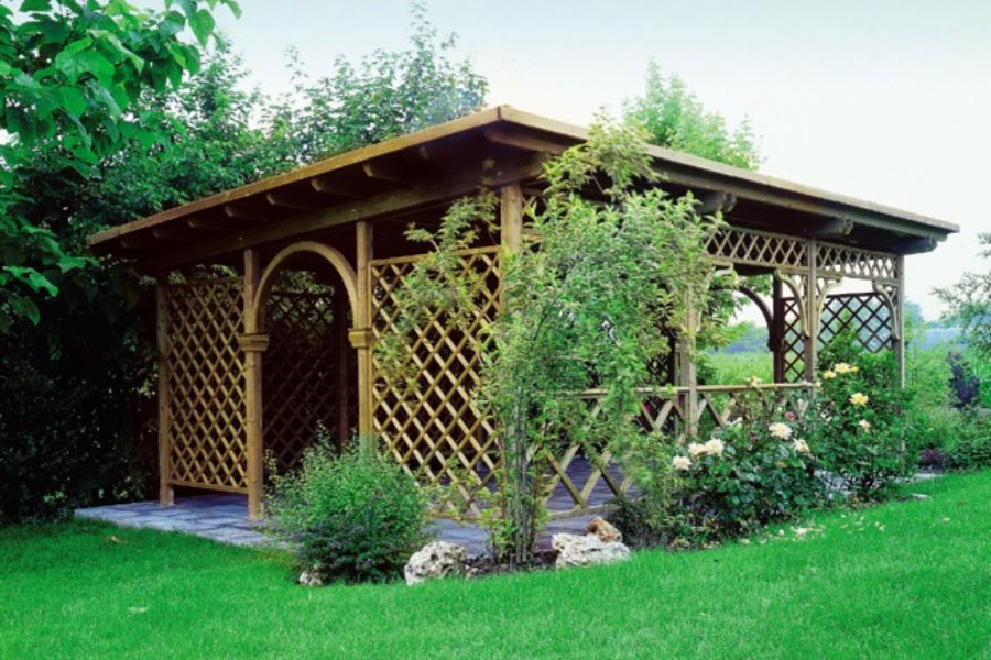 MANUTENZIONE ORDINARIA GAZEBO IN LEGNO